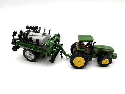 1/64 Unverferth Nutrimax 2600 - Green Wheeled