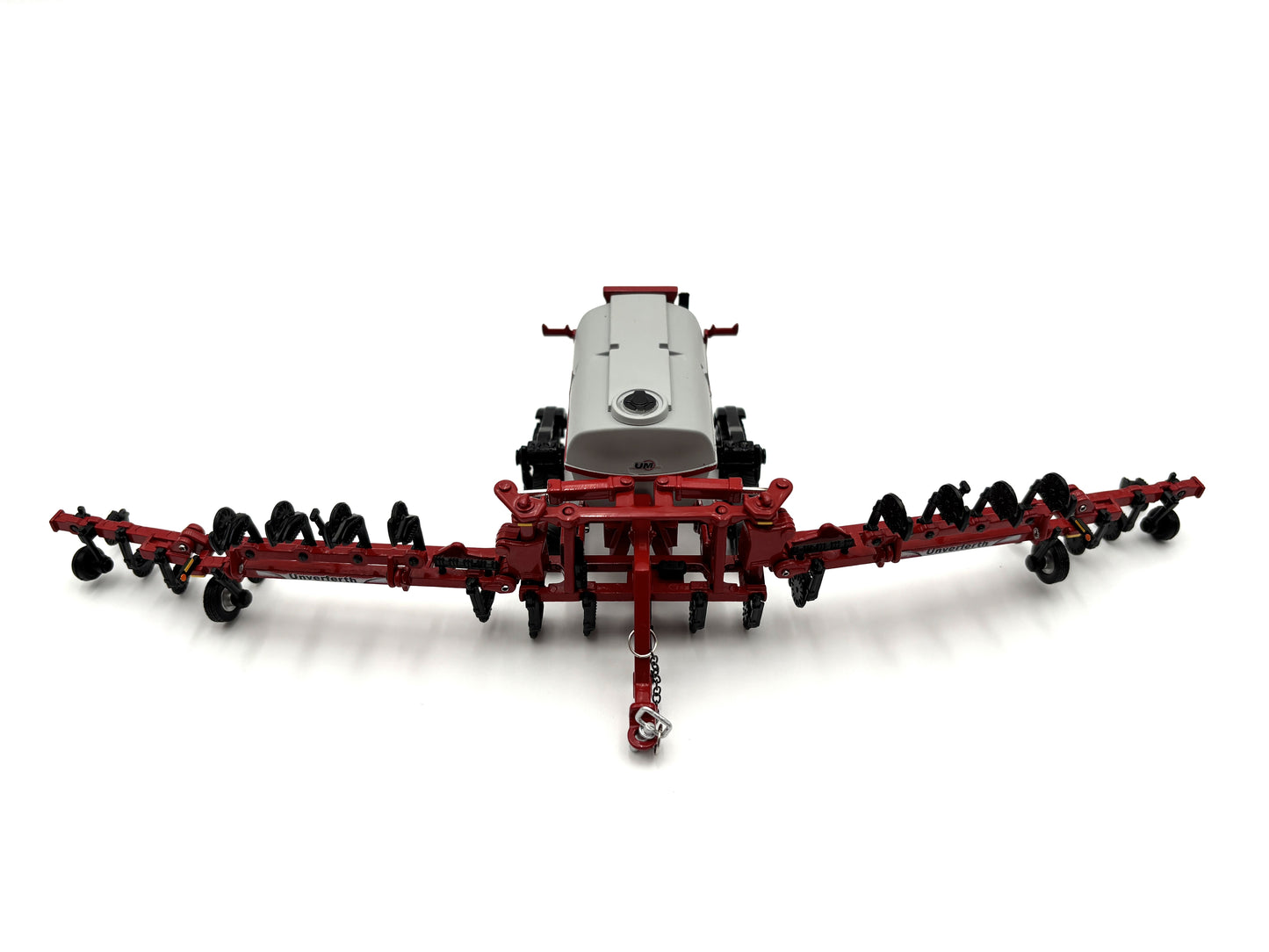 1/64 Unverferth Nutrimax 2600 - Red Tracked