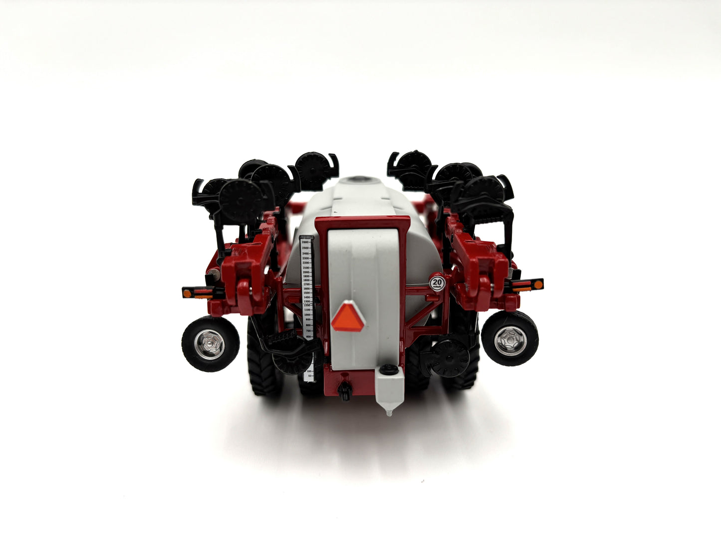 1/64 Unverferth Nutrimax 2600 - Red Wheeled