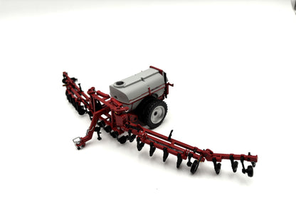 1/64 Unverferth Nutrimax 2600 - Red Wheeled