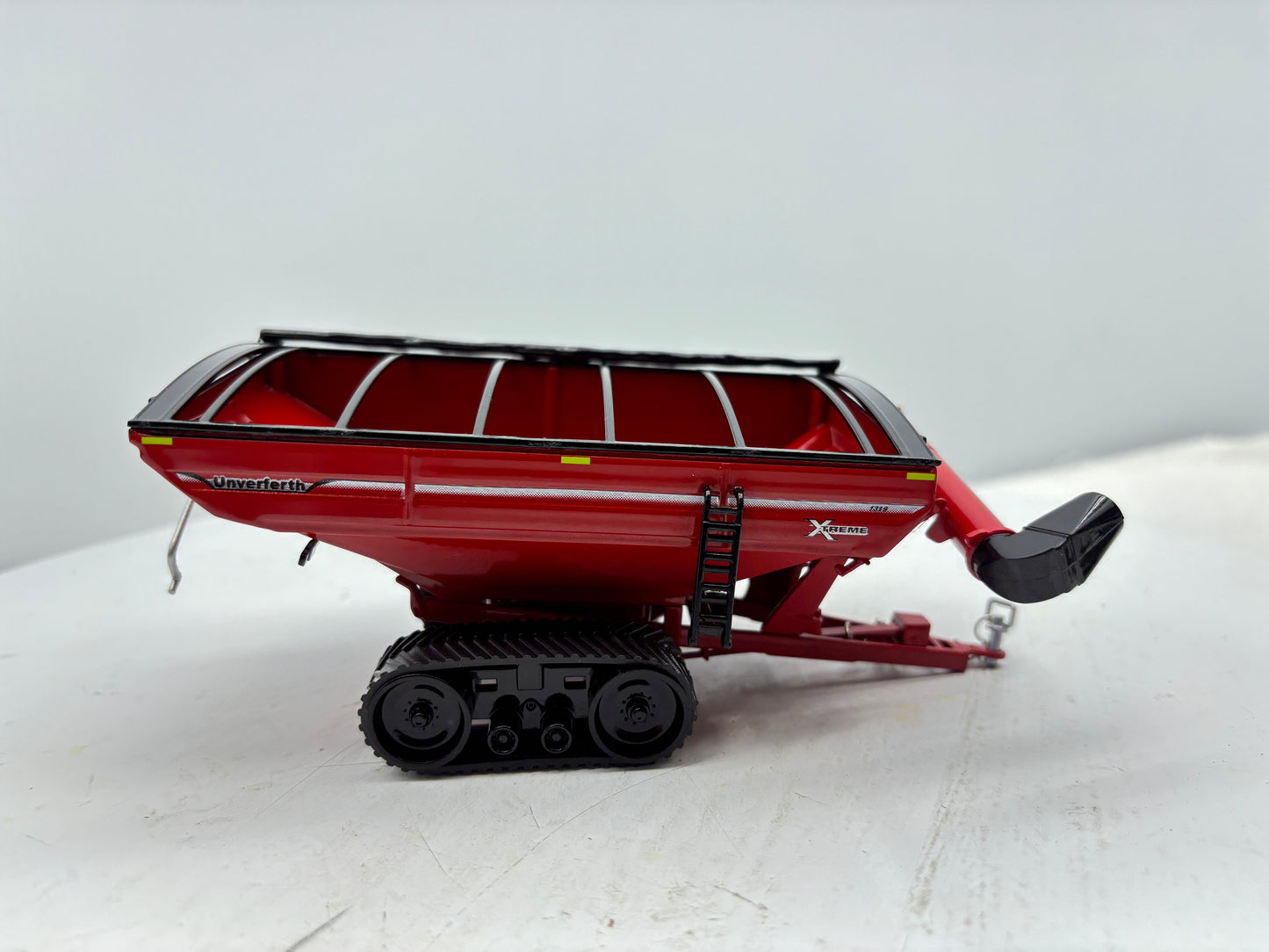 1/64 Unverferth X-Treme 1319 Tracked