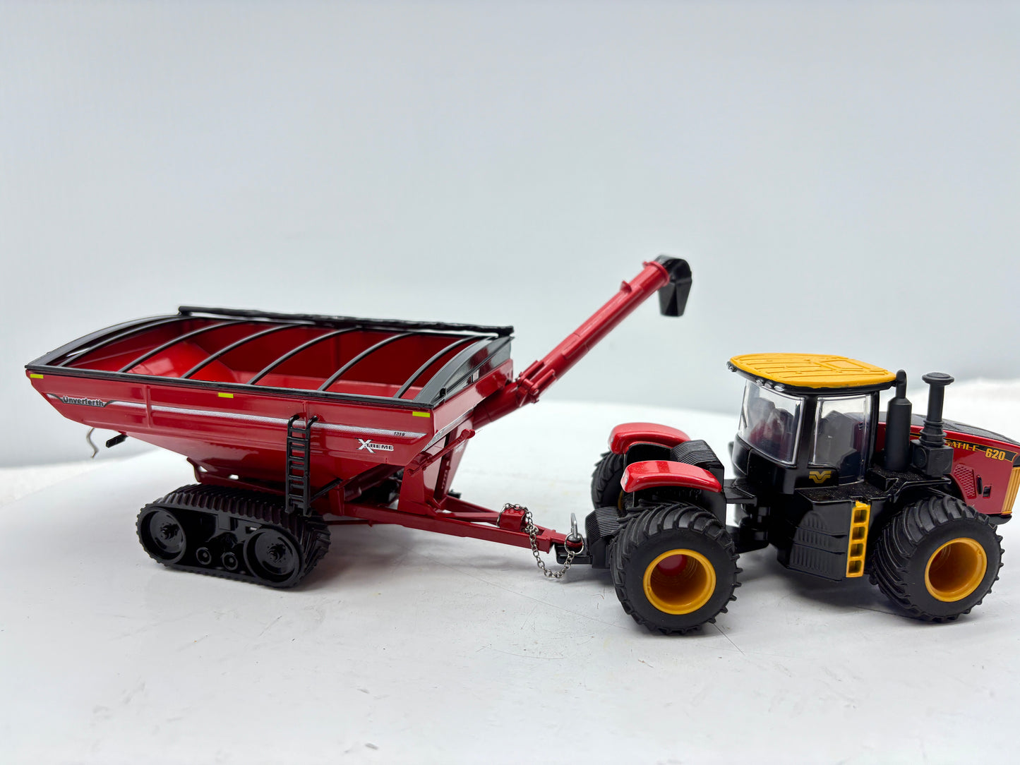 1/64 Unverferth X-Treme 1319 Tracked