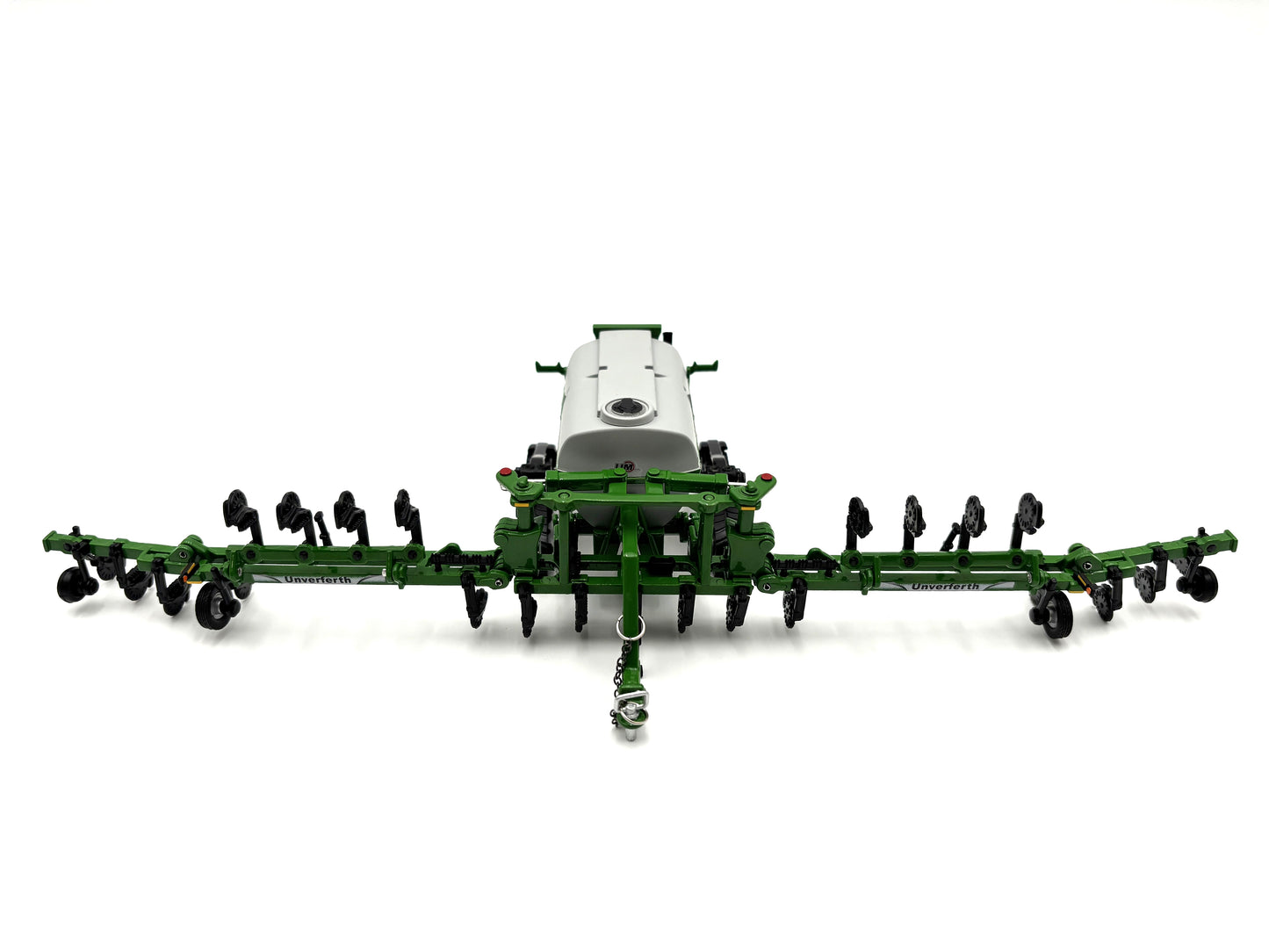 1/64 Unverferth Nutrimax 2600 - Green Tracked