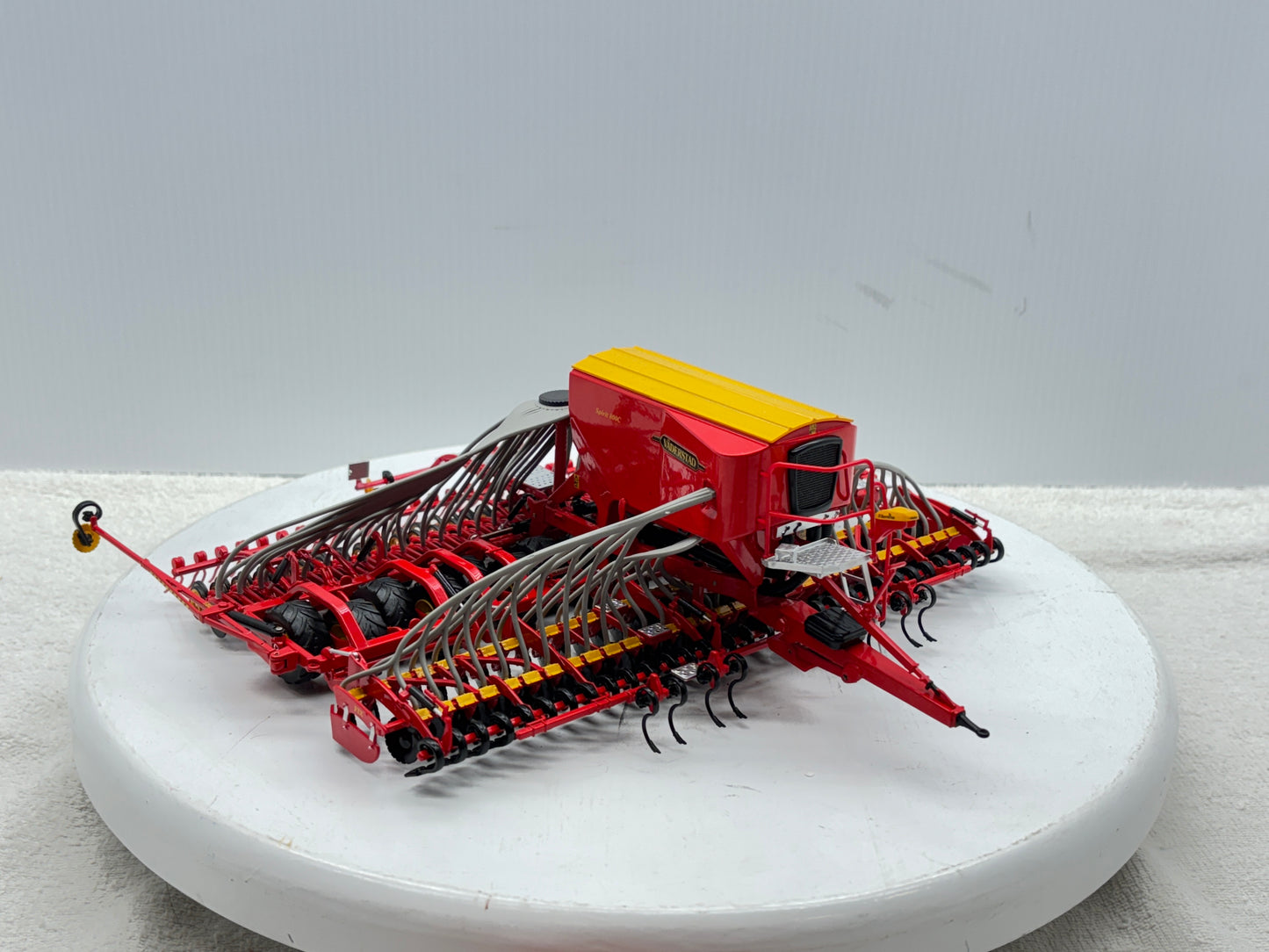1/32 Vaderstad Spirit 800C