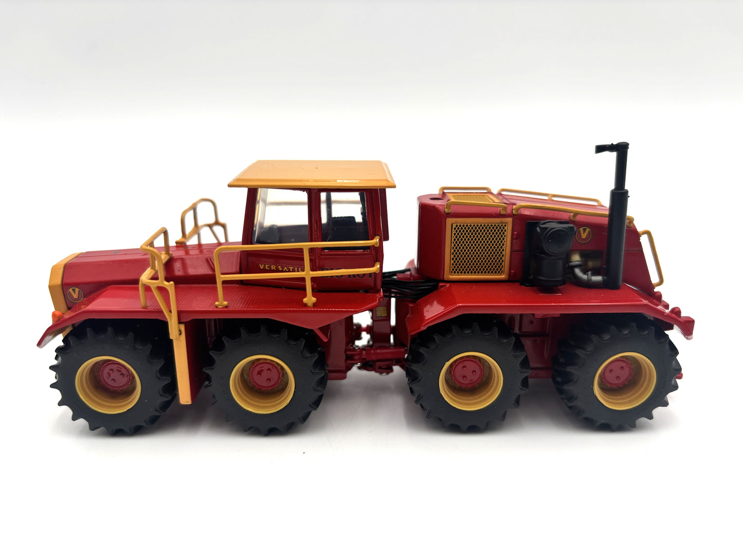 1/64 Versatile 1080 Big Roy Restoration Version