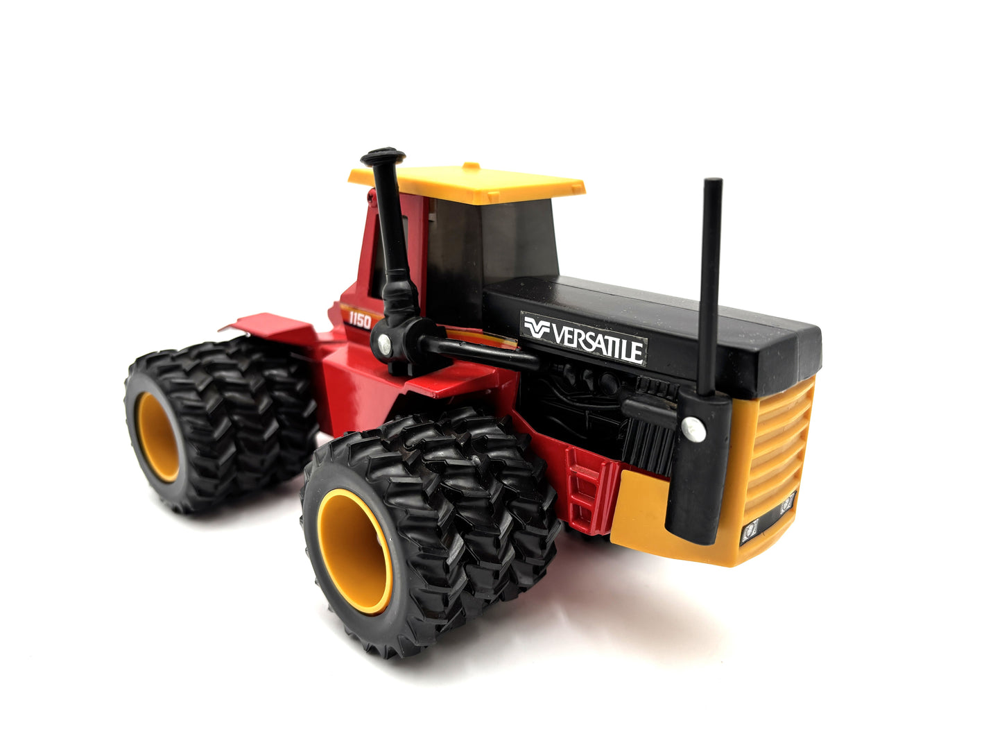 1/32 Versatile 1150 Candy Stripe