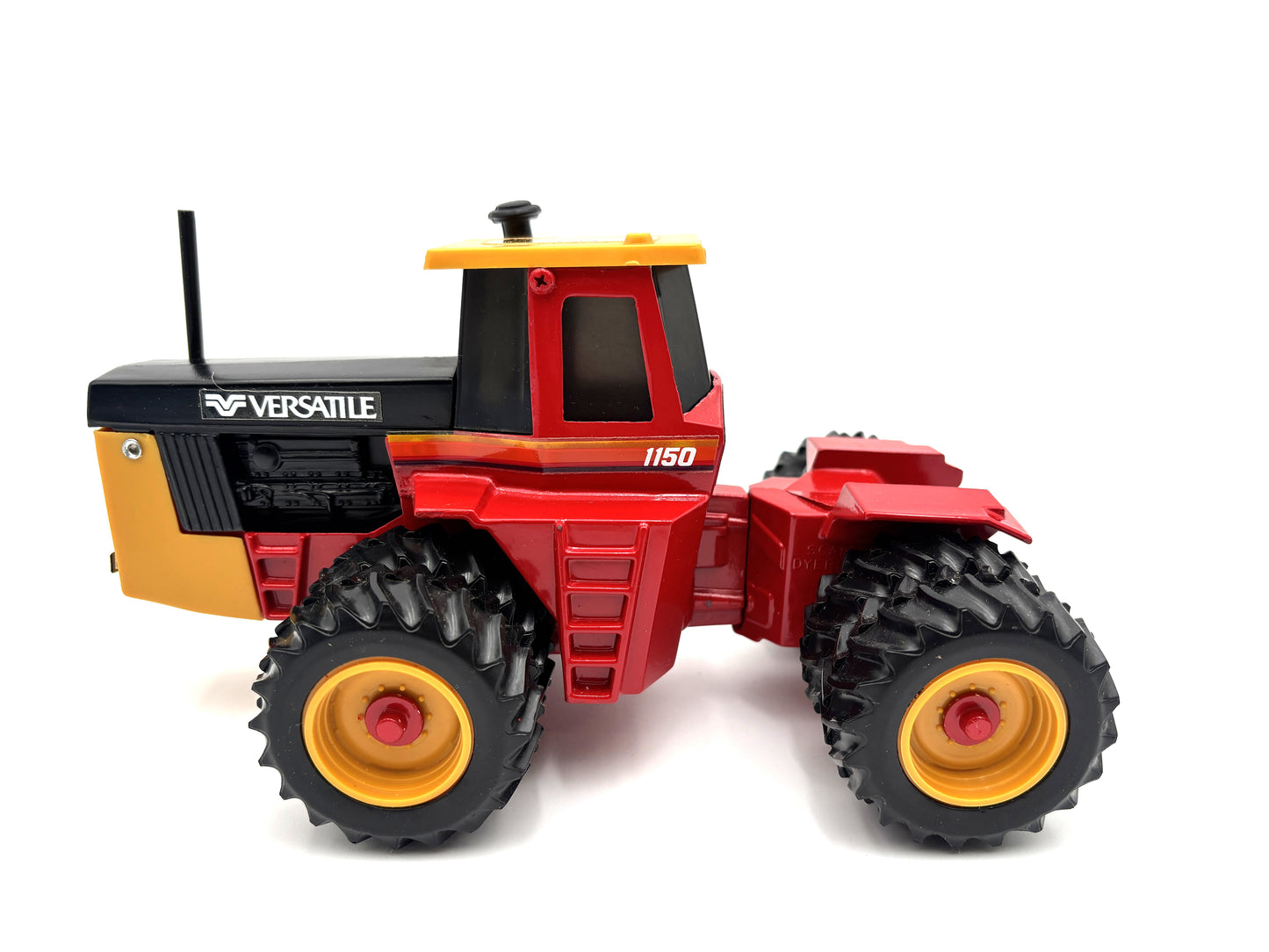 1/32 Versatile 1150 National Canadian Toy Show