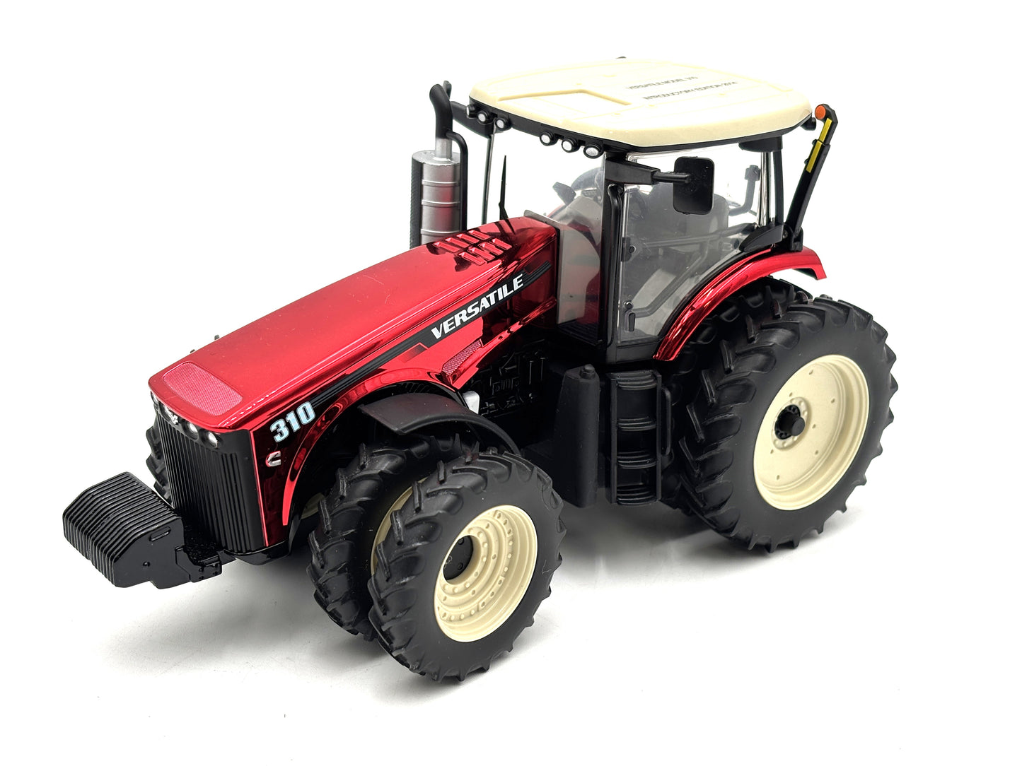1/32 Versatile 310 MFWD Chase Edition