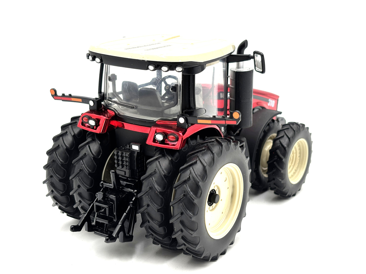 1/32 Versatile 310 MFWD Chase Edition