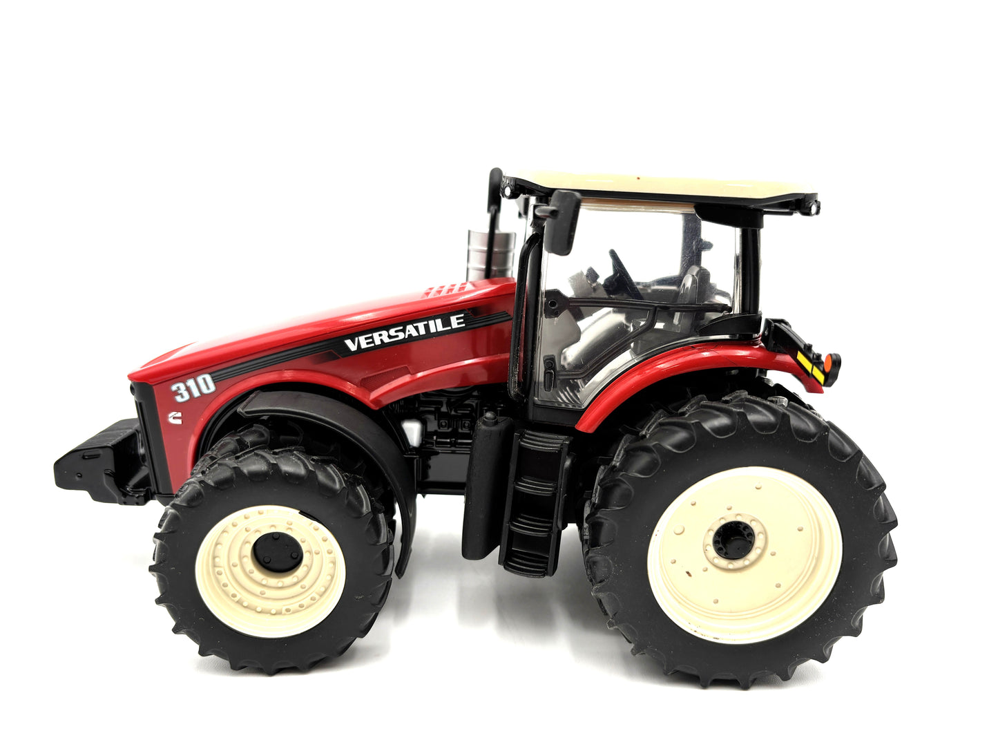 1/32 Versatile 310 MFWD Intro Edition