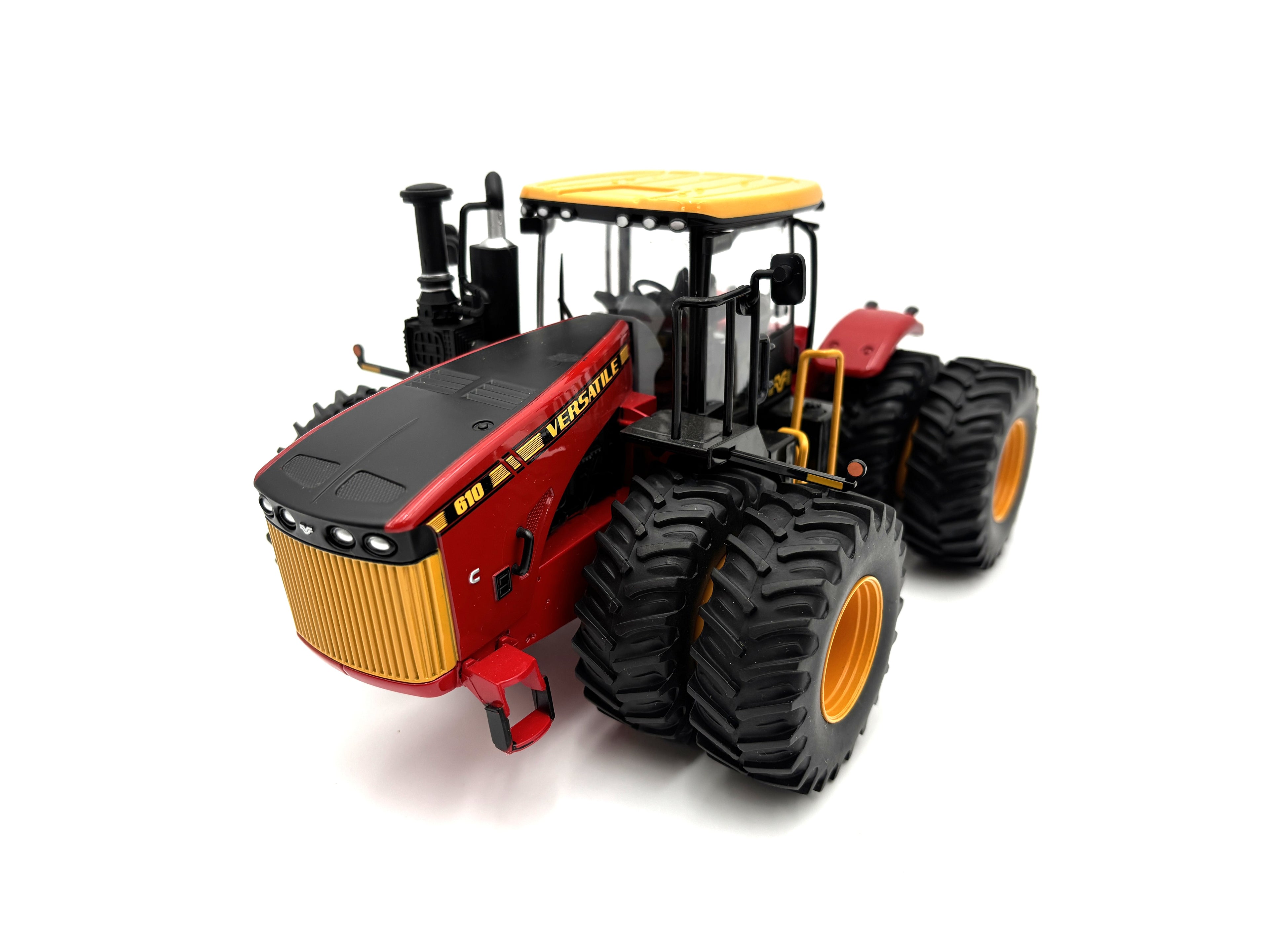 1/32 Versatile 610 Prestige Duals