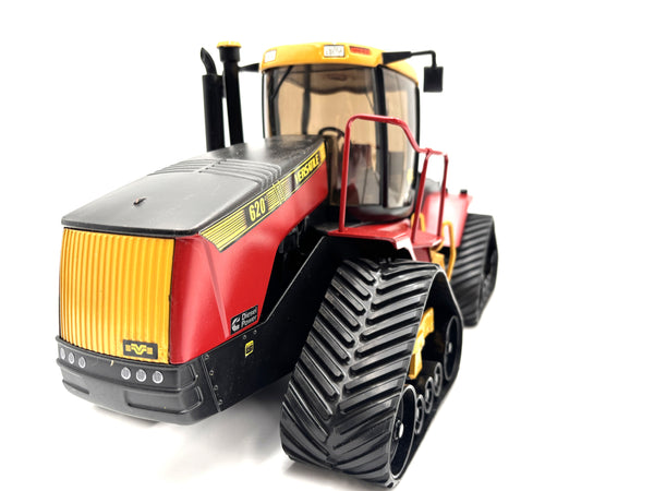 1/16 Versatile 620 DeltaTrak Custom – Creekside Farm Toys