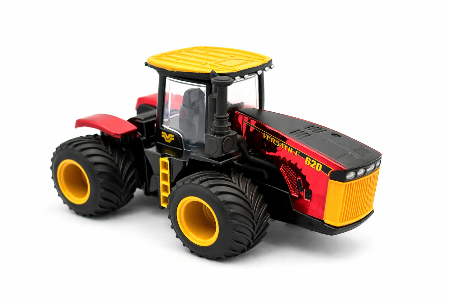 1/64 Versatile 620 LSW'S Red Chrome