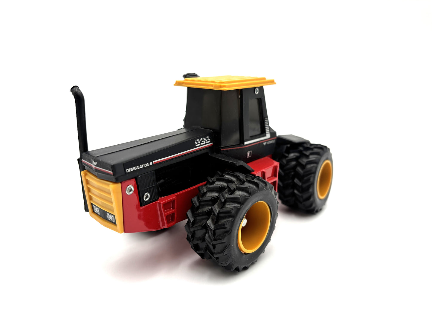 1/32 Versatile 836-Gold Top