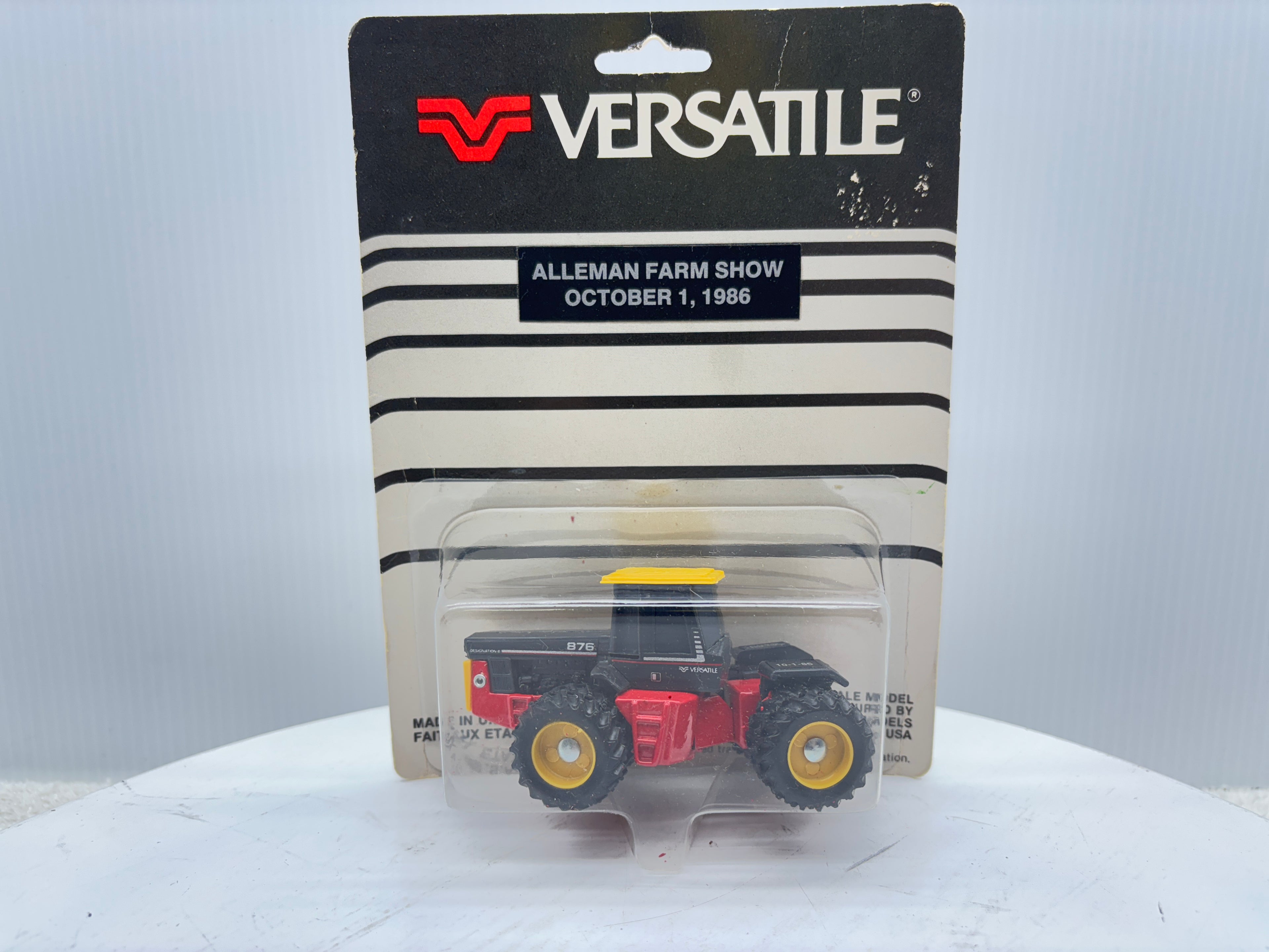 1/64 Versatile 876 Alleman