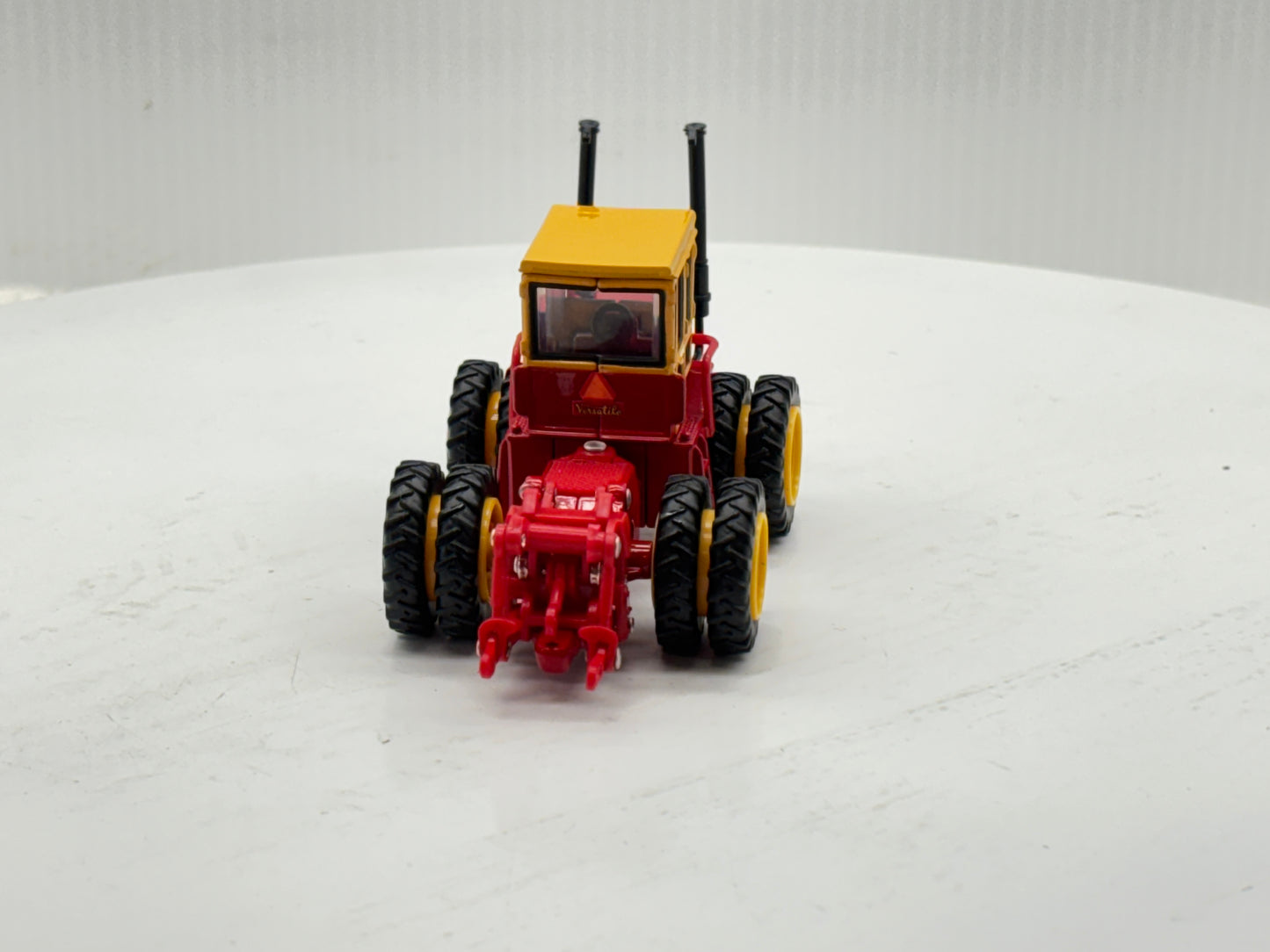 1/64 Versatile 118 Prestige