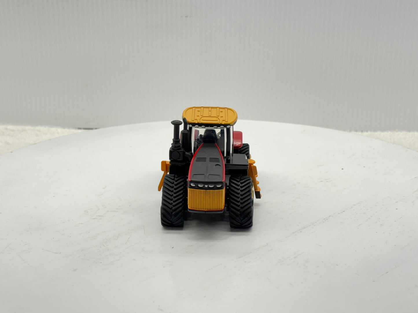 1/64 Versatile 620 DeltaTrak