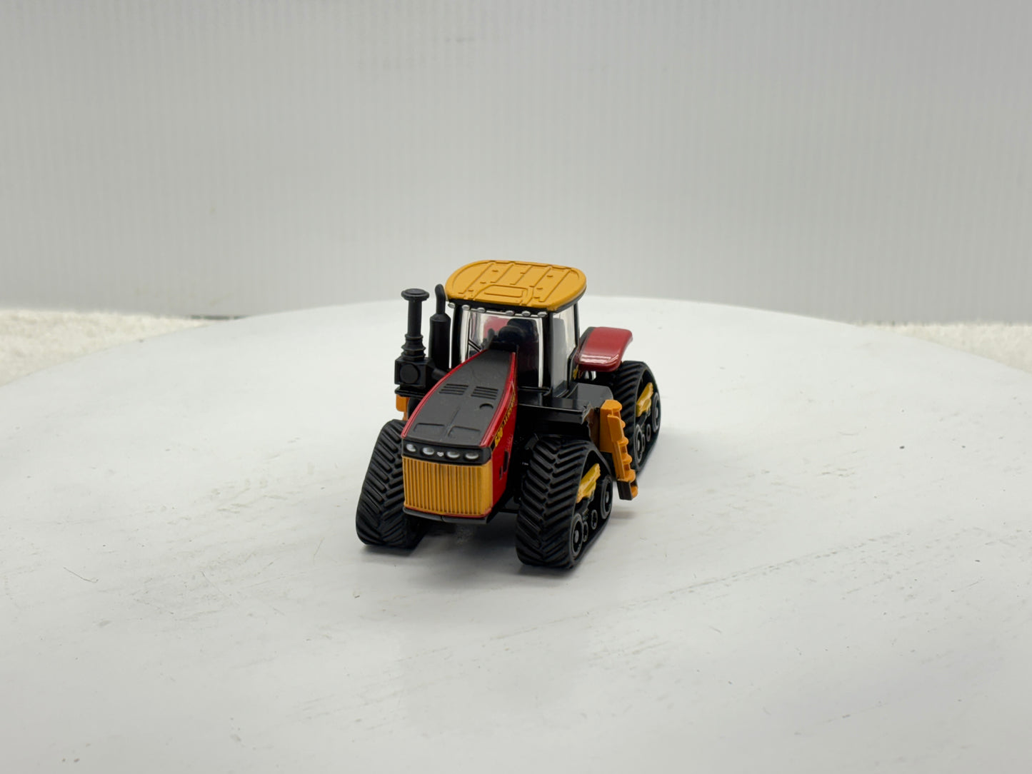 1/64 Versatile 620 DeltaTrak
