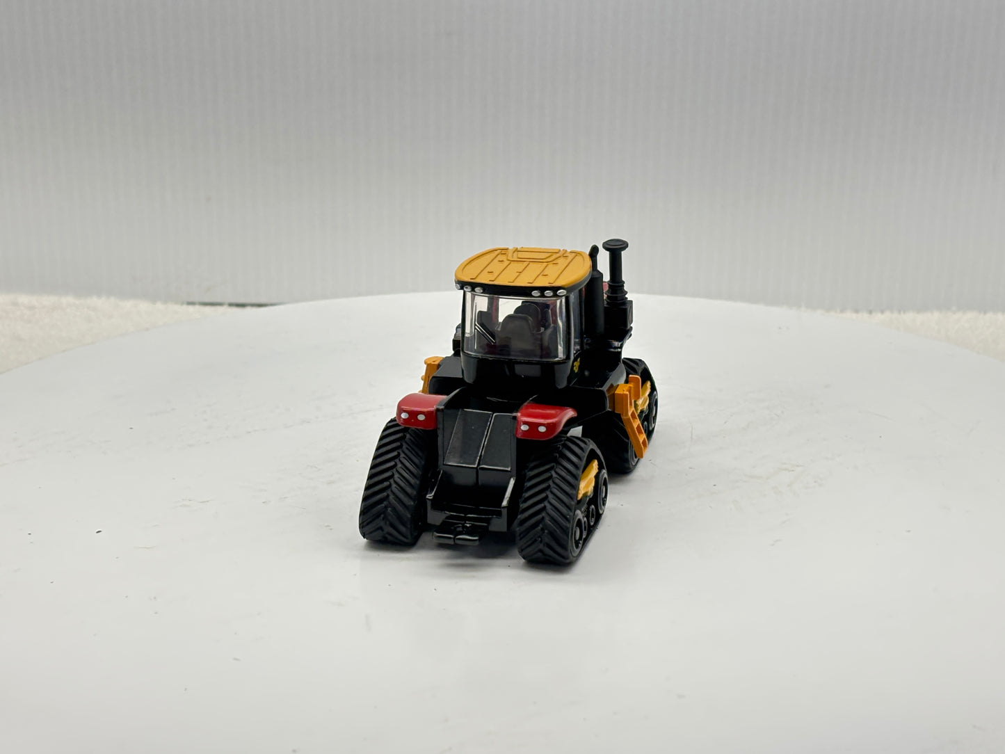 1/64 Versatile 620 DeltaTrak