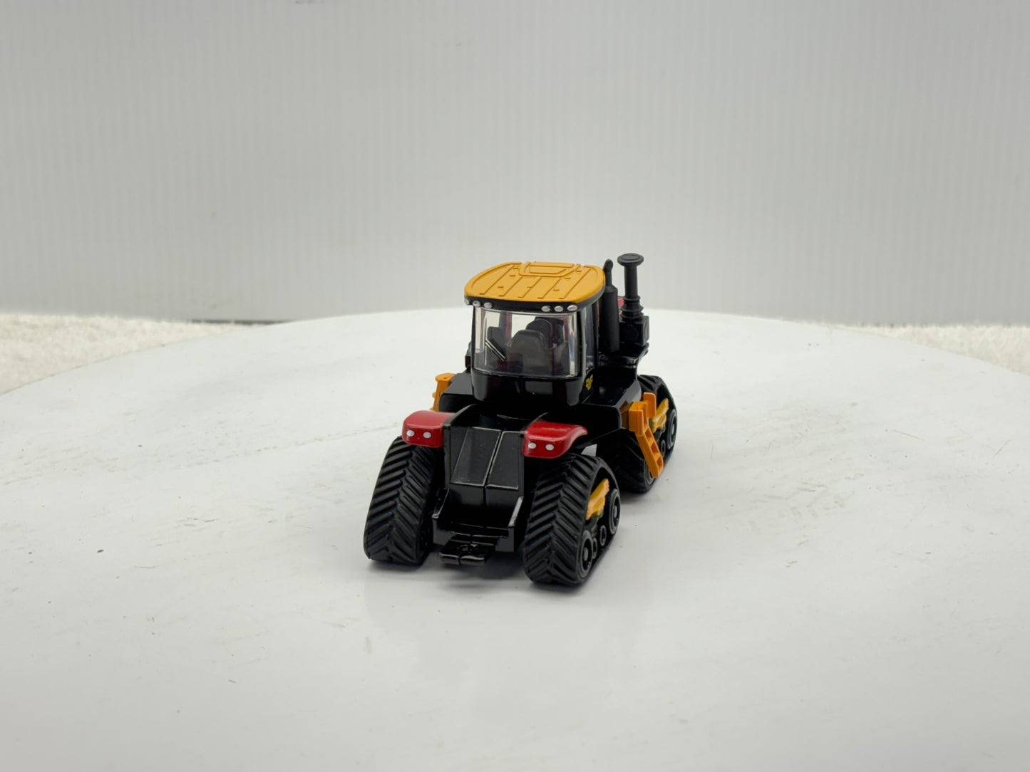 1/64 Versatile 620 DeltaTrak