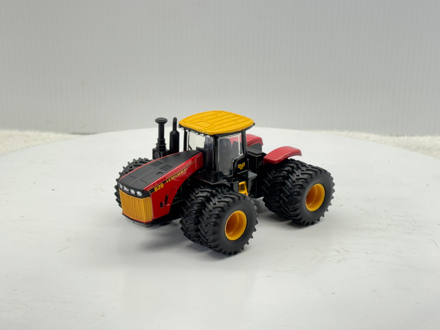 1/64 Versatile 620 Duals