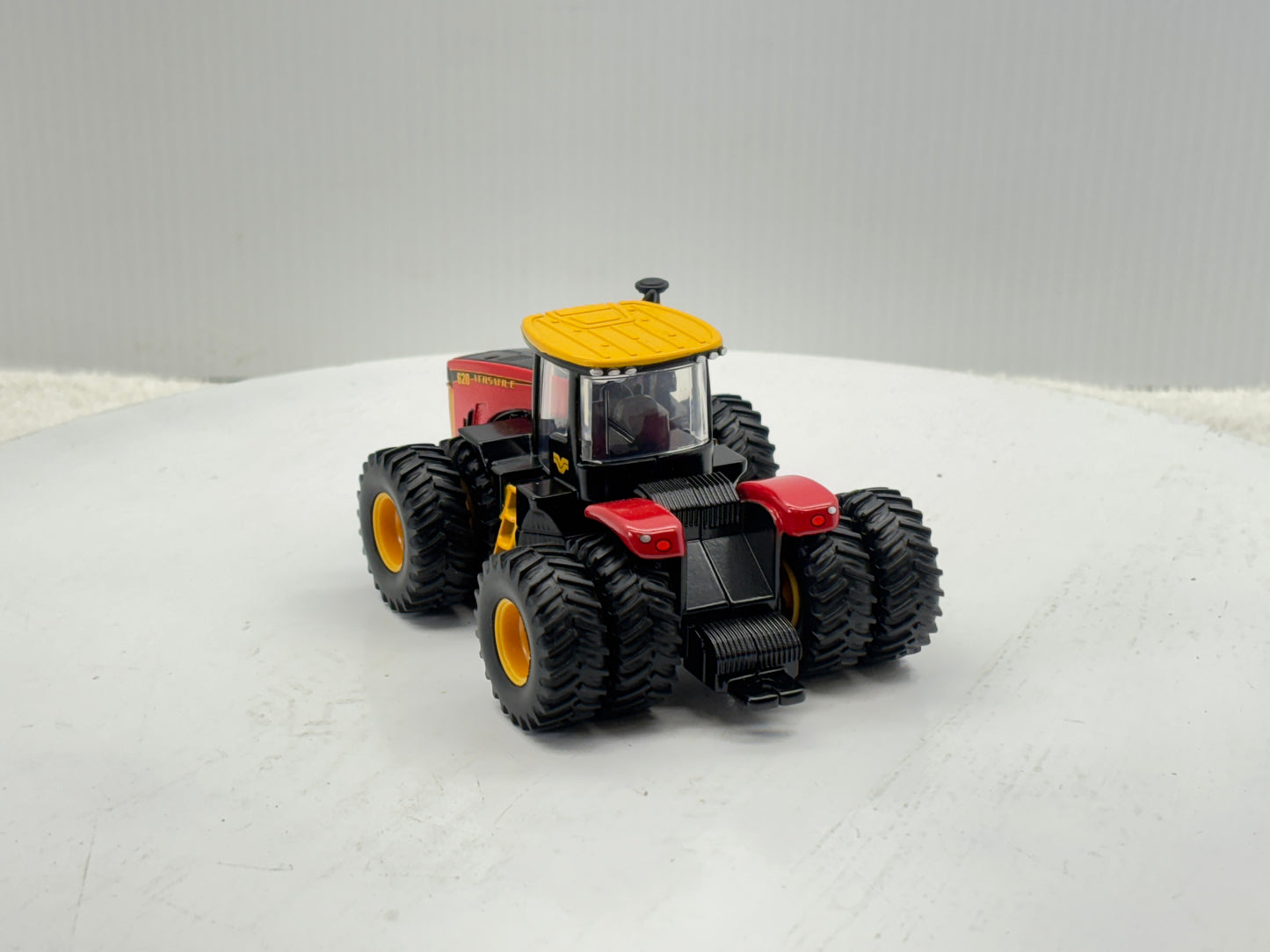 1/64 Versatile 620 Duals