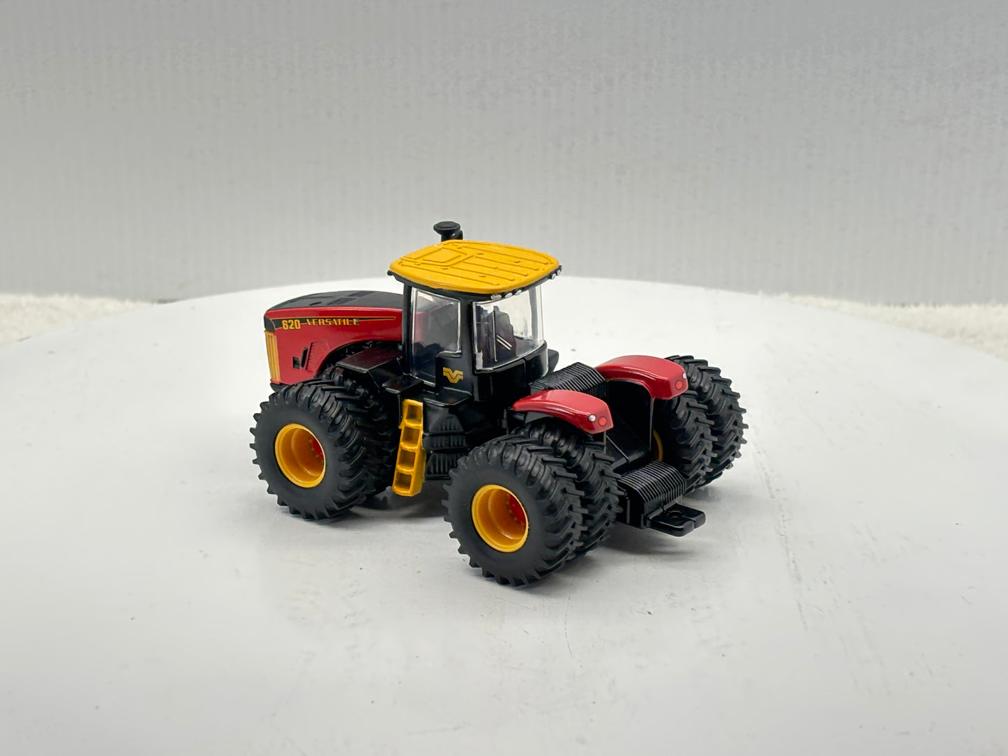 1/64 Versatile 620 Duals