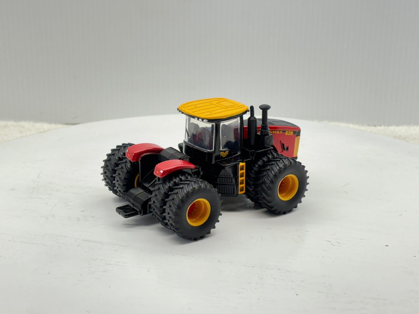 1/64 Versatile 620 Duals