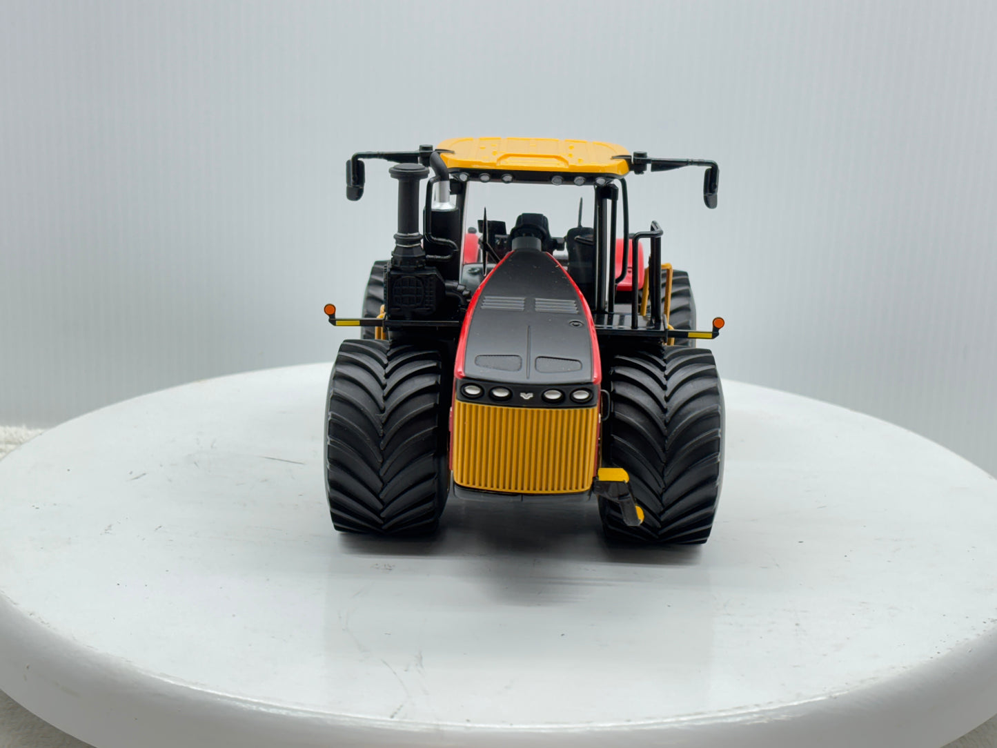 1/32 Versatile 620 LSW