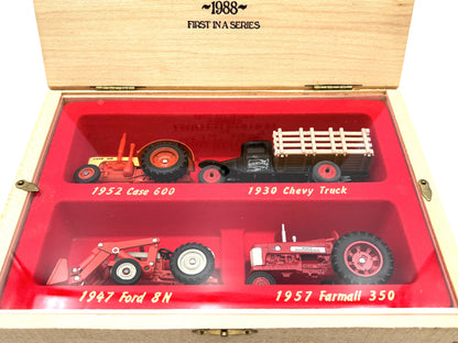 1/43 Vintage Vehicles Collector Set