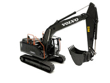 1/32 Volvo EC220 EL Limited Edition