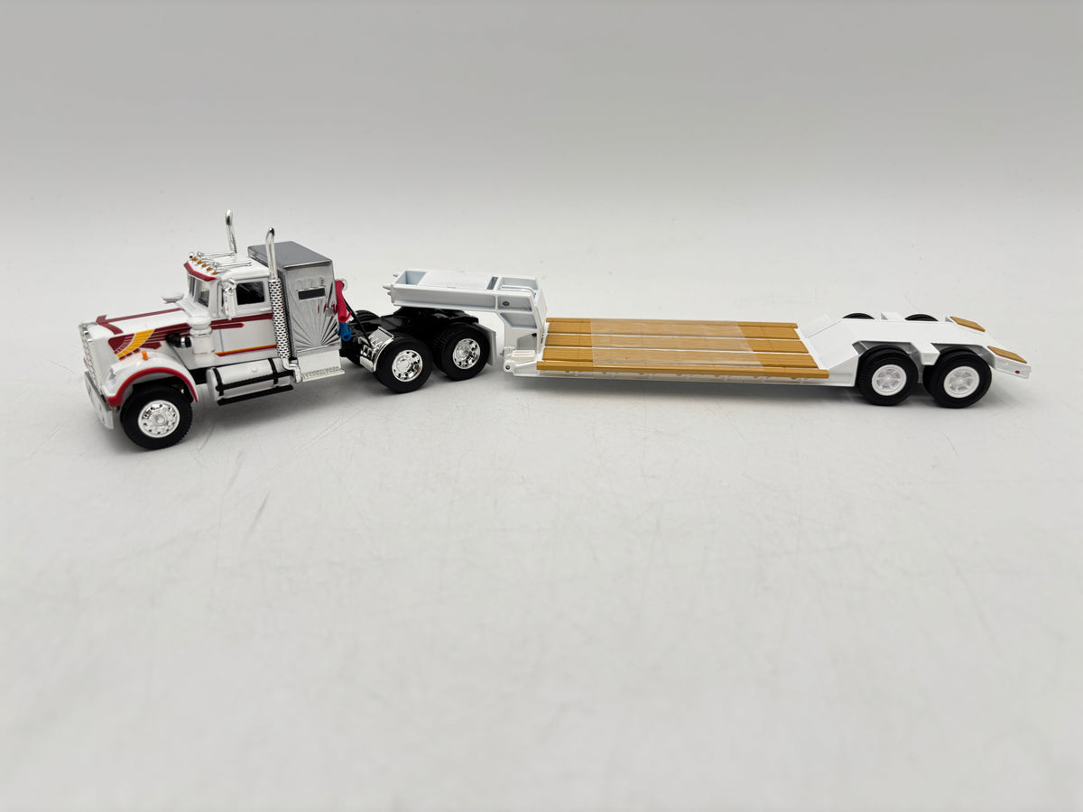1/64 Western Star 4900 with Vintage Rogers Lowboy