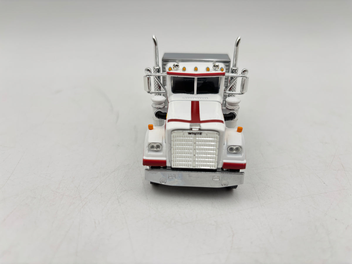 1/64 Western Star 4900 with Vintage Rogers Lowboy