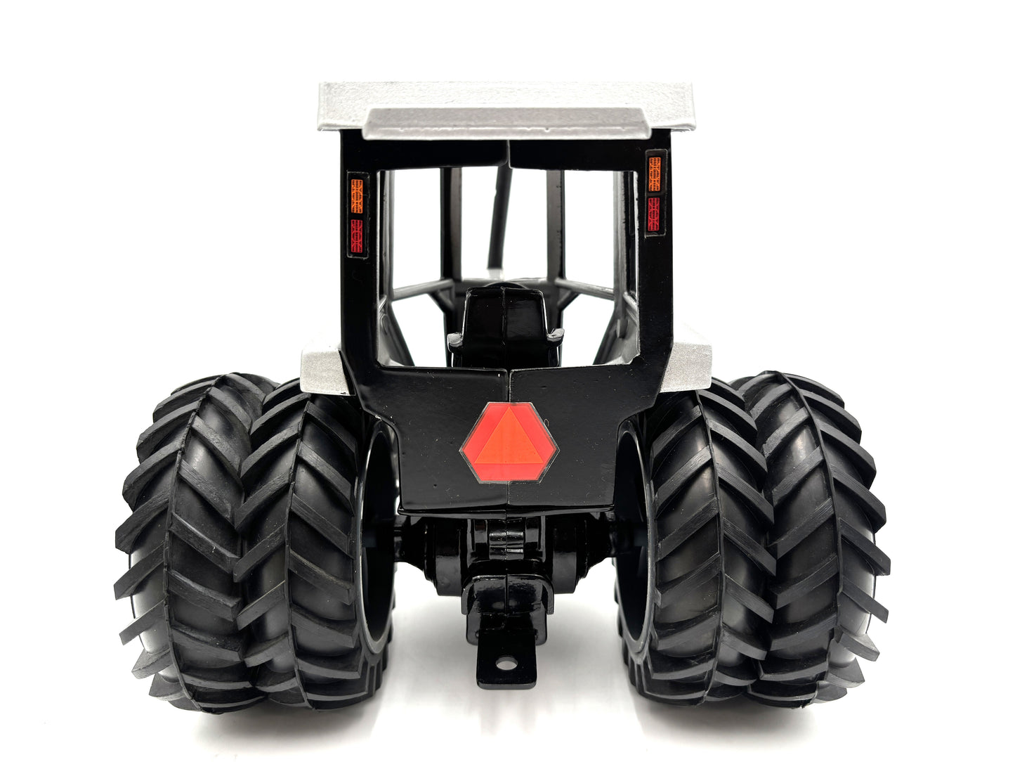 1/16 White 195 Workhouse