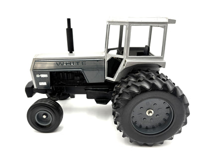 1/16 White 2-155 Field Boss