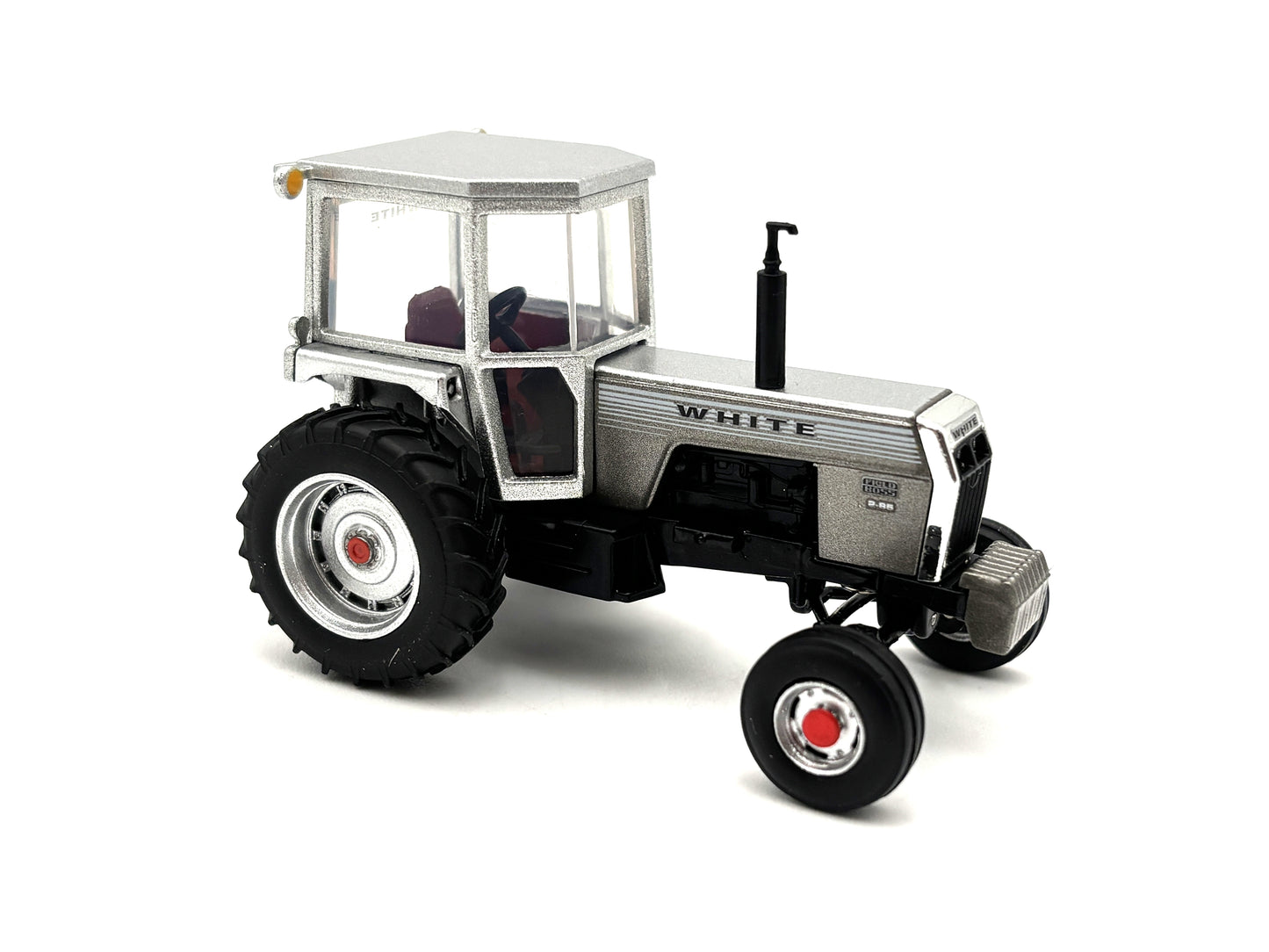 1/64 White 2-85 Silver Stripe