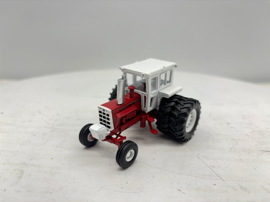 1/64 White 2255 Red