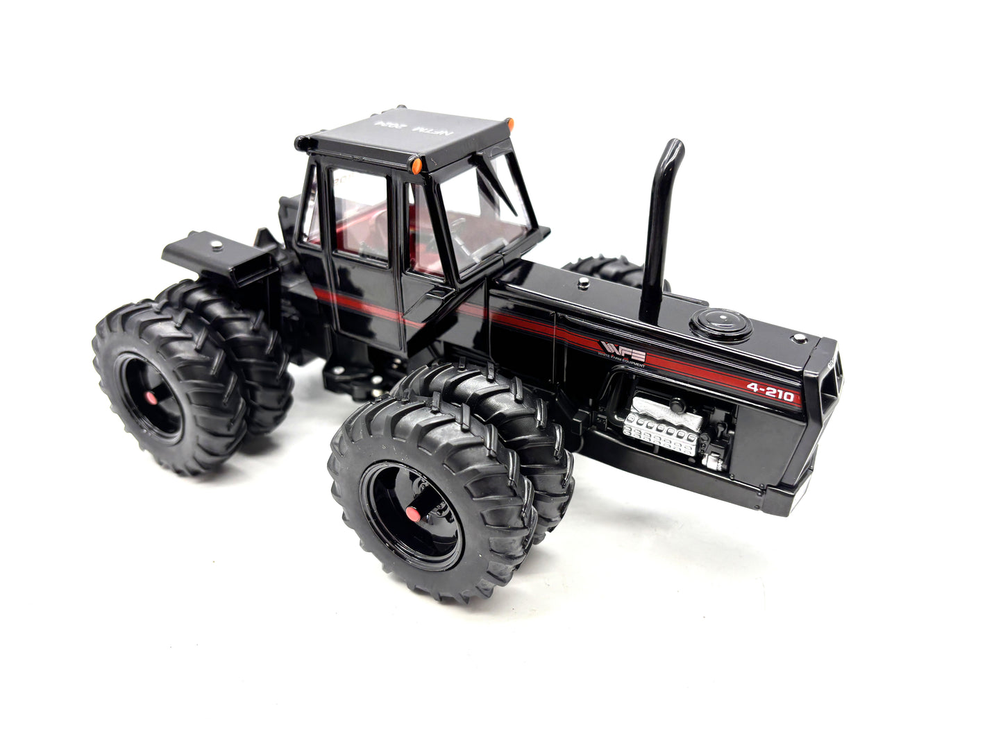 1/32 White 4-210 Black
