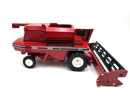 1/24 White 9720 Rotary Combine