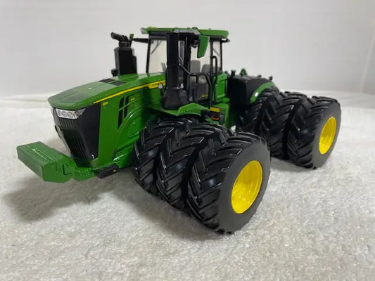 *SHARP* 1/32 JOHN DEERE 9R-640 FAT TRIPLES CUSTOM 4wd Farm Toy